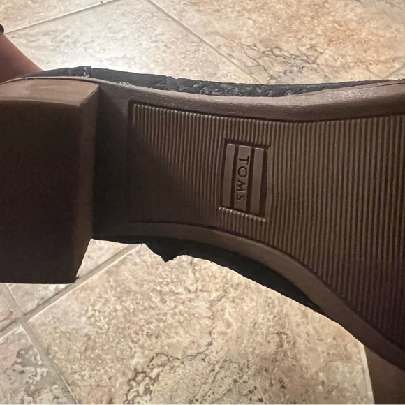 Women’s Tom’s Open Toe Shoes - Picture 5 of 5